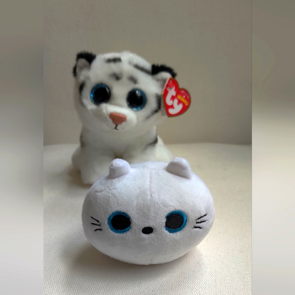 White Kitty Tiger Cub Bundle Tundra Ty Beanie New with Tag - Picture 5 of 9